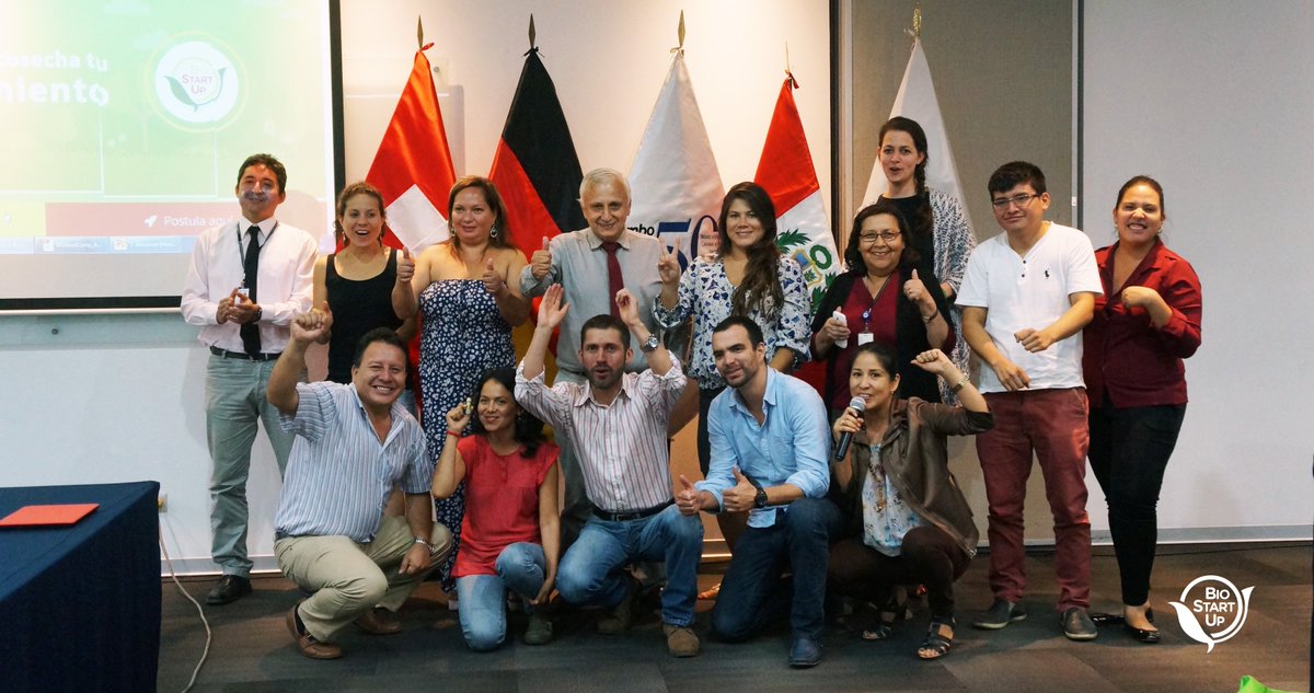 BioStartupUSIL's tweet image. Gracias a cada uno de nuestros mentores, jurados y participantes del #BioBootCamp día 4. #CEUSIL #GIZ #BioStartUp