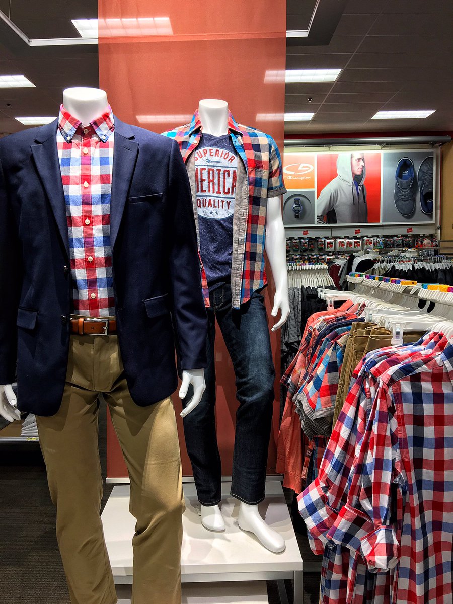 VMAlbertVilla's tweet photo. Plaid life. #vml #TargetStyle #1869 https://t.co/5iEJjBB027