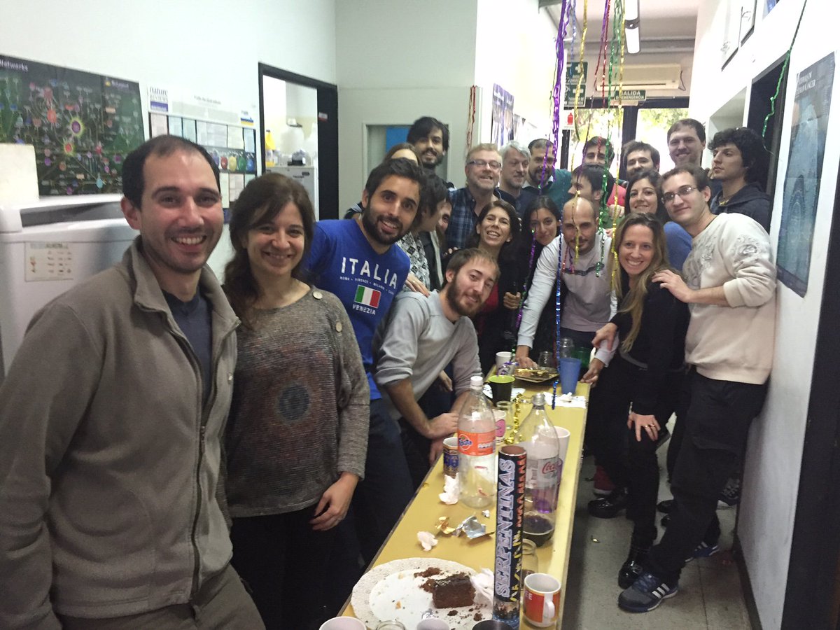 Felicitaciones <a href="/gabyrabi/">Gabriel Rabinovich</a>, nuevo miembro de la National Academy of Sciences!!! <a href="/theNASciences/">National Academy of Sciences</a> bit.ly/1ri7L66