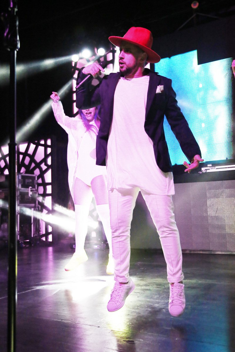 RixosSungate's tweet image. Eğlence dolu mayıs akşamları.#RixosSungate #RixosSungateMayFest2016 #Monatik #MayFest #MayFest2016 @monatik_official