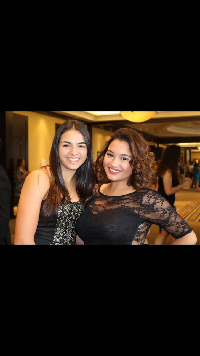 Littlenaty07's tweet photo. Kids by day, slays by night โค๏ธ @cathygranbelo #fspa2016 https://t.co/OK5gObsdJE