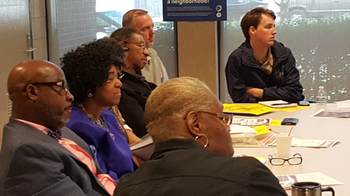 ChicagoCAPS15's tweet photo. #Join15 #CommunityInfo Planning 100 blocks 100 churches Faith Based @ChicagoCAPS15 @ChicagoCAPS25 @ChicagoCAPS11 https://t.co/j0JxcWnrJq