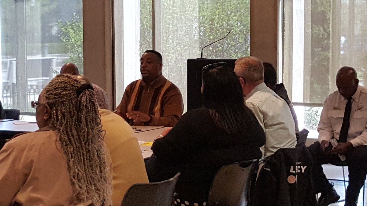 ChicagoCAPS15's tweet photo. #Join15 #CommunityInfo Planning 100 blocks 100 churches Faith Based @ChicagoCAPS15 @ChicagoCAPS25 @ChicagoCAPS11 https://t.co/j0JxcWnrJq
