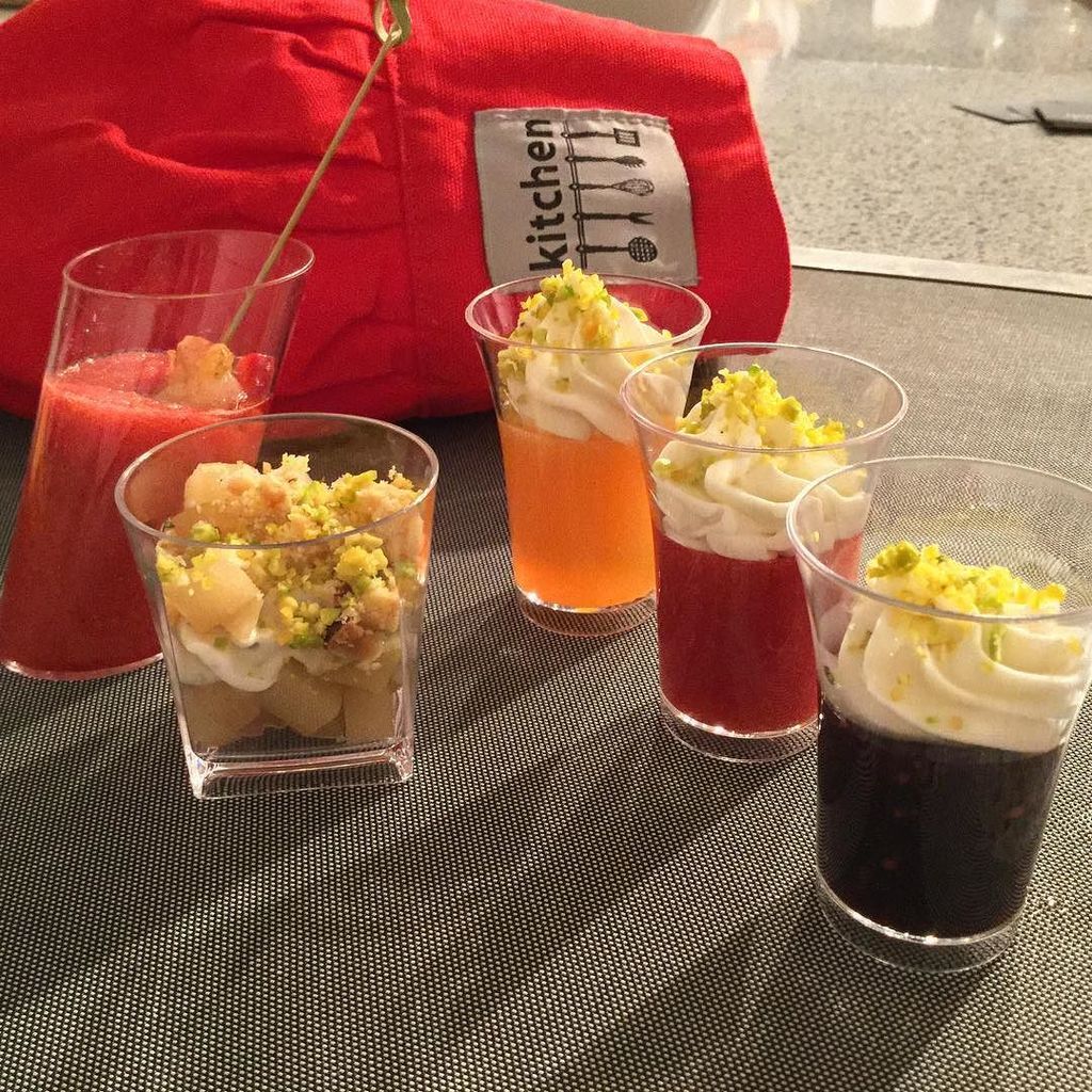 sul_luna's tweet photo. Ma quanto sono bravi questi concorrenti! #ichef16 #ichef @kitchenmilano @kitchencorsi #mil… https://t.co/90HSQWwxKH https://t.co/Aa1P1PpKIu