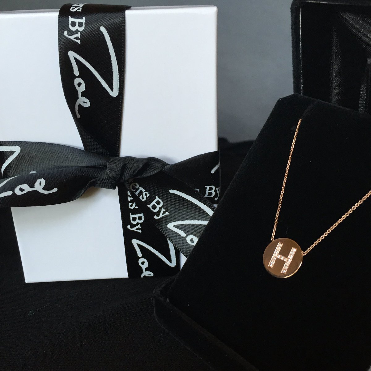 Zoelevjewelry's tweet photo. Excited for Mother's Day👸🏼 #diamondinitial #LettersbyZoe https://t.co/EcLiNjuqM5