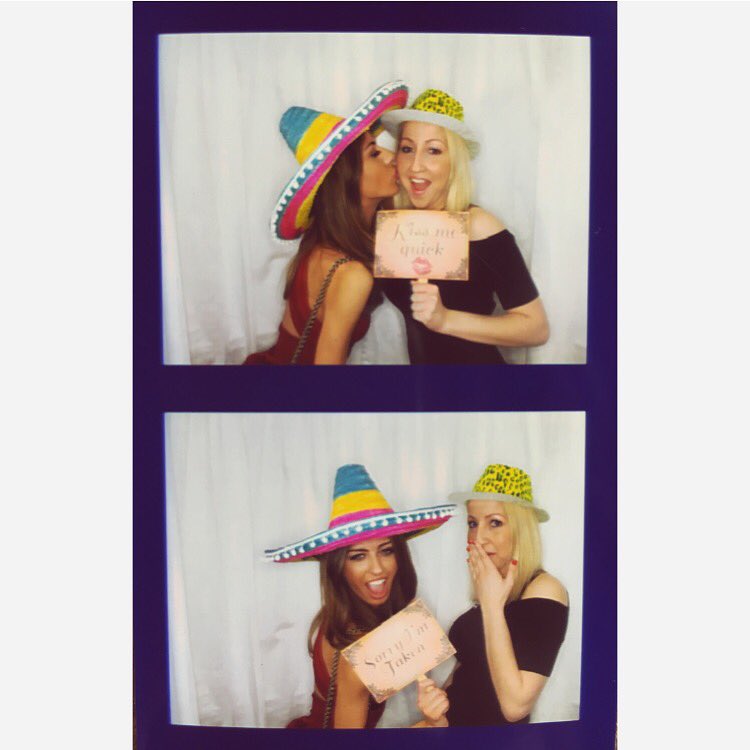 EllieWardX's tweet photo. Orbell Wedding ❤️🍸💋 https://t.co/t2ejz6AOxm