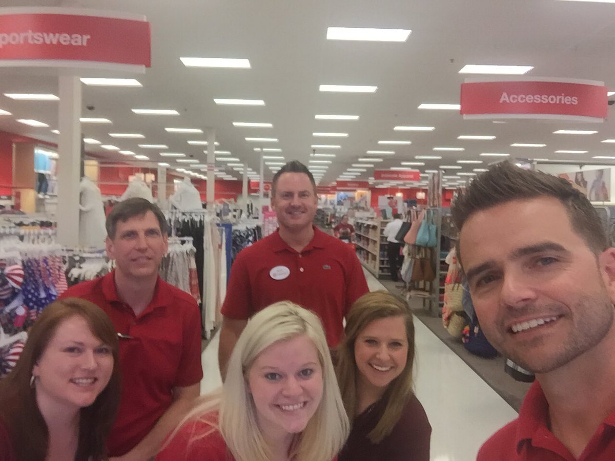 Justin Burns tweet media