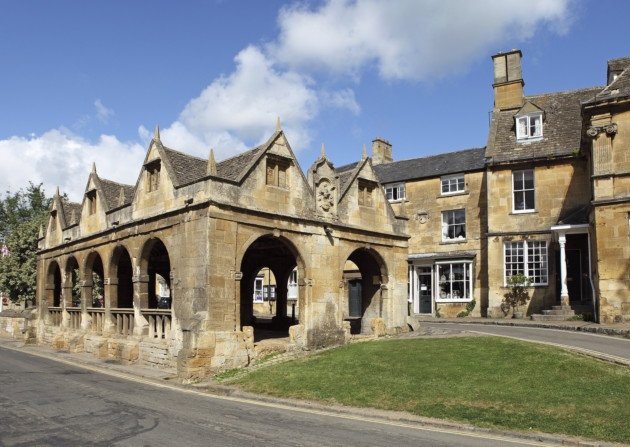 We've created a visitor’s guide to beautiful Chipping Campden! <a href="/thecotswolds/">Cotswolds</a> buff.ly/1Z8aNVx