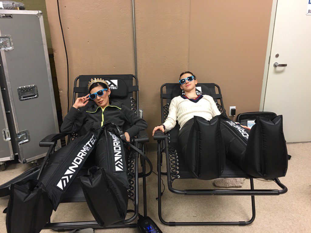 hsouthwickPT's tweet photo. @BostonBallet gettin' thru the spring season with @NTRecovery https://t.co/GFrRZWNnXD