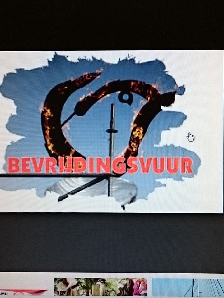 5MeiLoop's tweet image. De fakkels staan klaar nog 1nachtje en dan vertrekken we voor de bevrijding sestafette  in de nacht van 4 op 5 mei