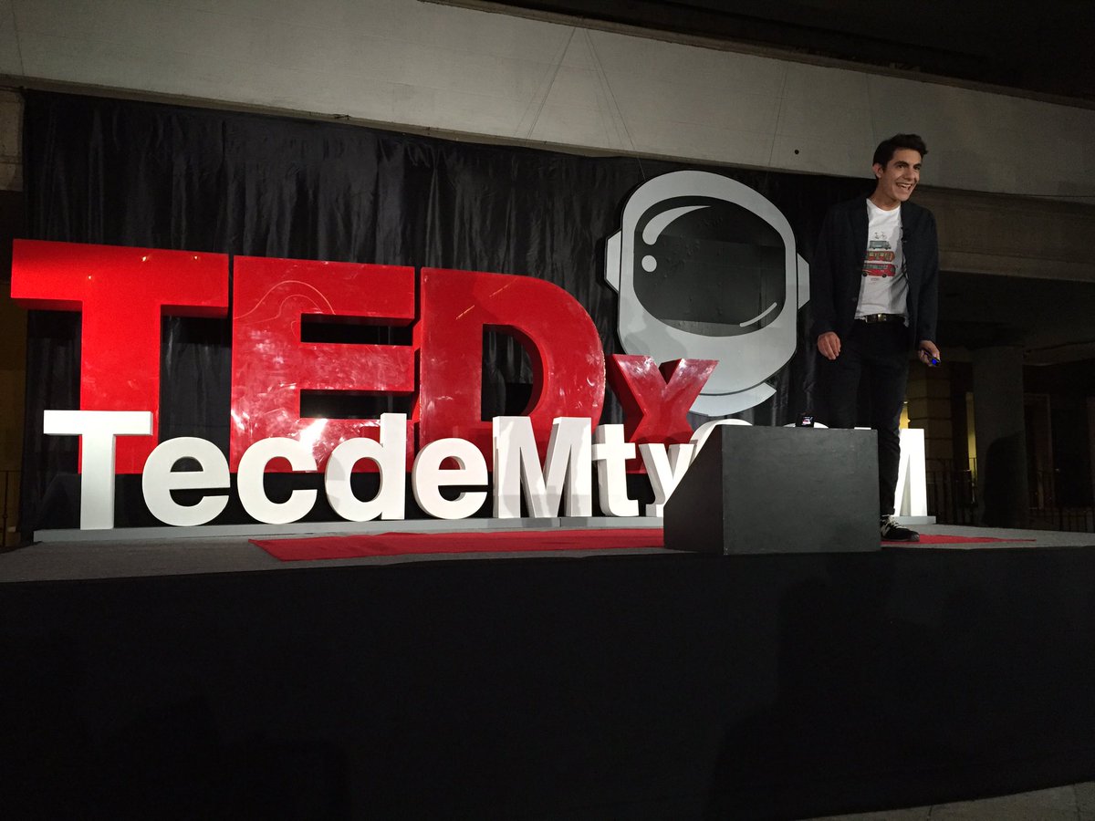 LiFE_CCM's tweet photo. @TEDxTecdeMtyCCM presenta a Eduardo Barrera y su charla "Calles compartidas" https://t.co/2RNHG5I3Nf