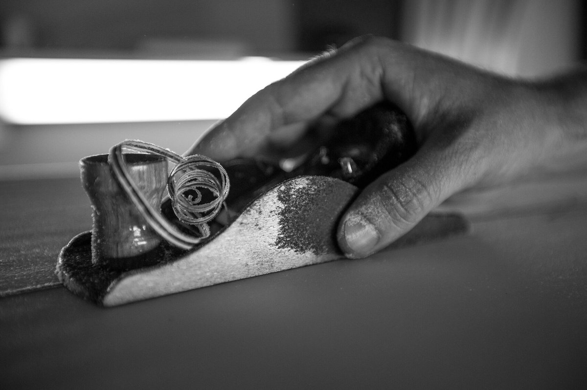 rickywhitlock's tweet image. This is my hand, this is my tool, this could be your Avasin Surfboard! Get one ordered and let's go for a surf ⚡️