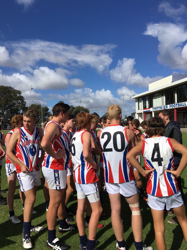 aflcm's tweet photo. Sun Country Cup at Swan Hill today. Great day.@aflvic @BrucePetering https://t.co/GLQ0La7tI8