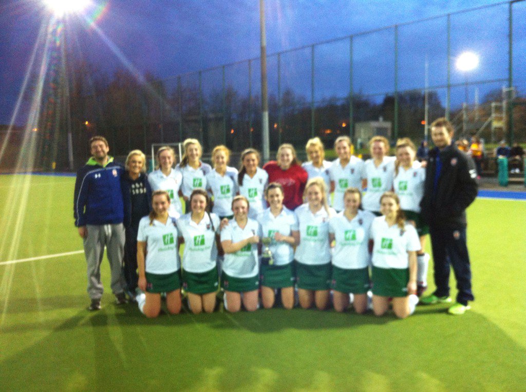 UHUPresident's tweet photo. @UlsterHockey .Queens 4ths winners ofLJ6 after beating Mossley 3rds tonight receiving trophy from Ulster President. https://t.co/NFISbpvcdo