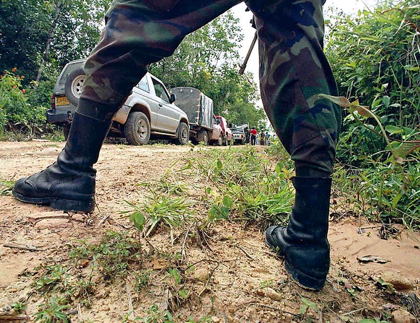 WRadioColombia's tweet photo. Las Farc cobran 'impuesto de paz' en los llanos orientales https://t.co/11c6ggJl9q https://t.co/xhBpLpKJqL