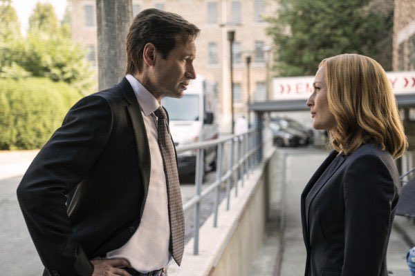 thatgirlxf's tweet photo. #ItsTimeToAppreciate how good #MulderandScully were in #XFilesRevival https://t.co/YAalEdx72o
