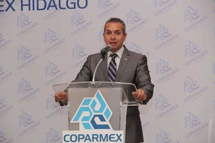 Esta mañana en un fructífero diálogo con empresarios de @CoparmexHgo junto a @GuadarramaPP.