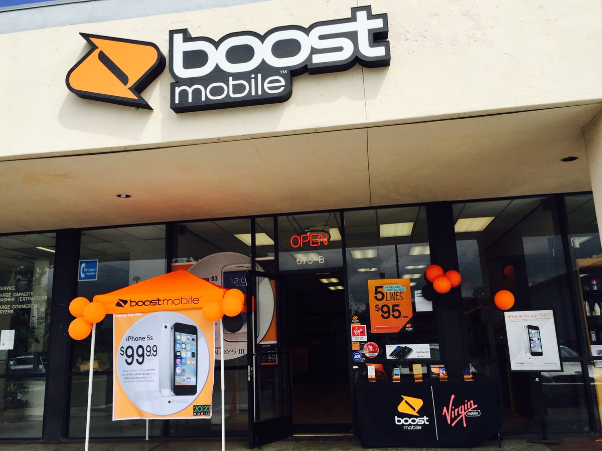 #Escondido1 #broadway #boostmobile #2020mobile #familyplans #greatdeals Come visit us at 675N Broadway Ave Escondido