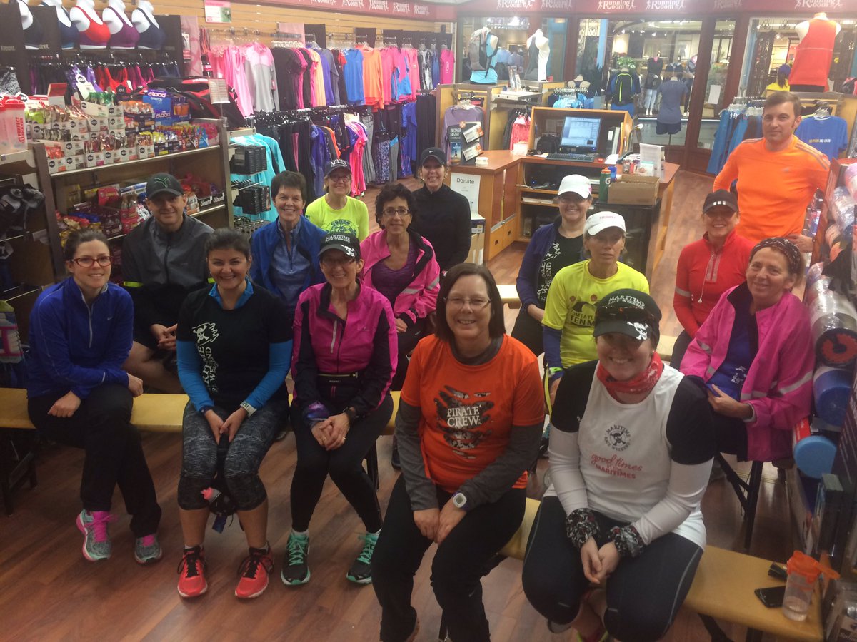 runindartmouth's tweet photo. Watch for this crew cruising thru half-marathon courses at @BNMarathon @FtonMarathon @runottawa #TrustYourTraining https://t.co/IlAgoT5djv