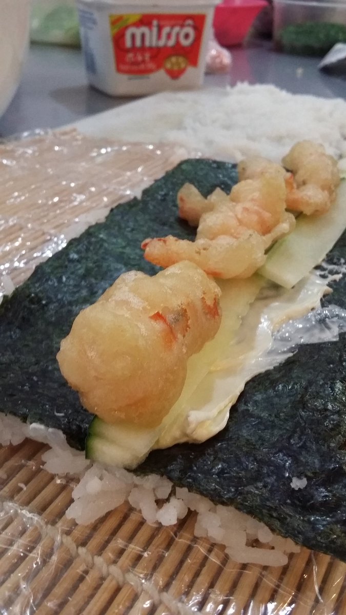 Ivan_Granizo's tweet photo. #sushitime #comidaycorazon para esto estoy, para repartir sabor!!! :D https://t.co/A6yDrUtMj7