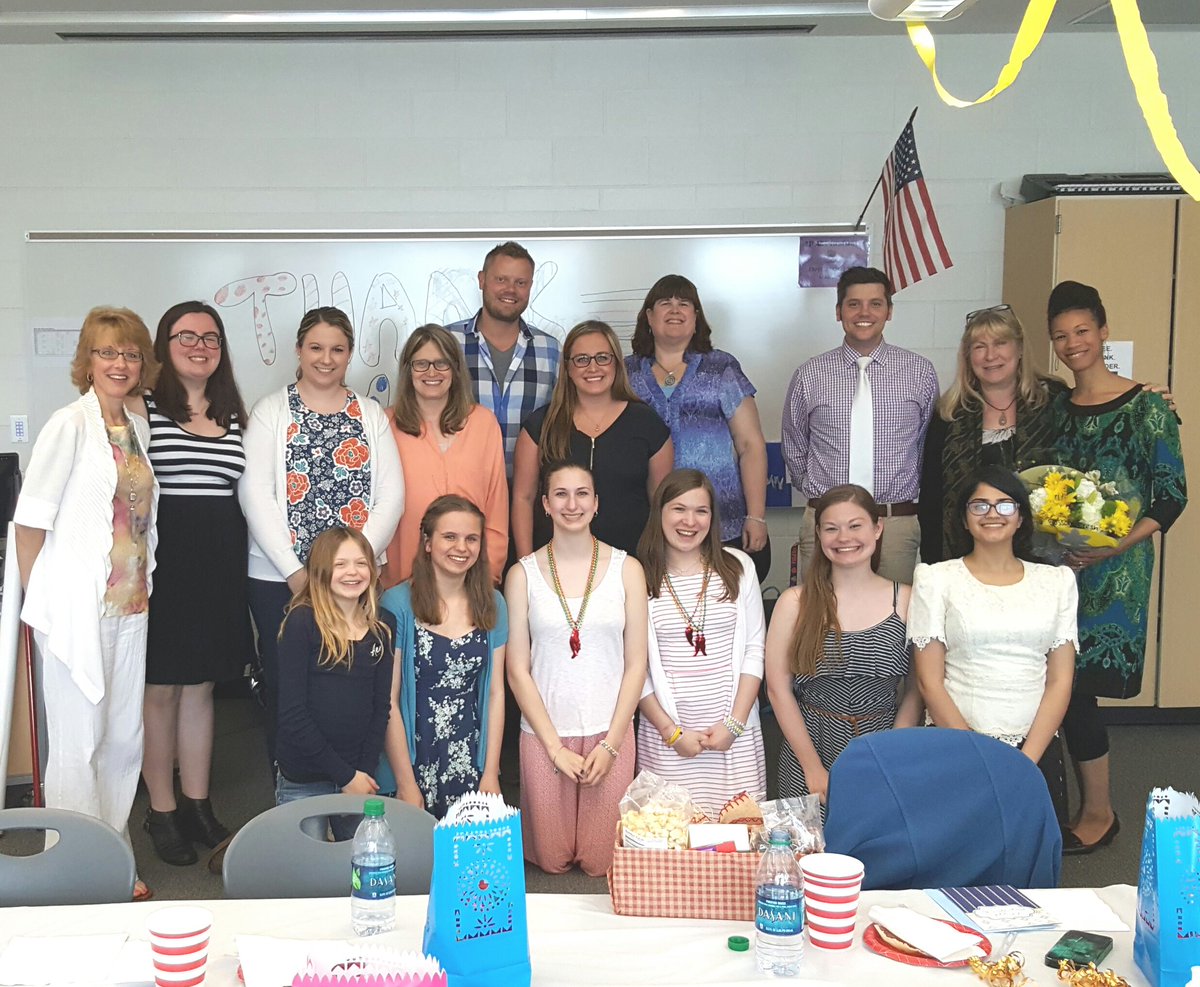 Congrats to our students and teachers at the FEA Teacher Inspiration Dinner. Go Go Future Educators!