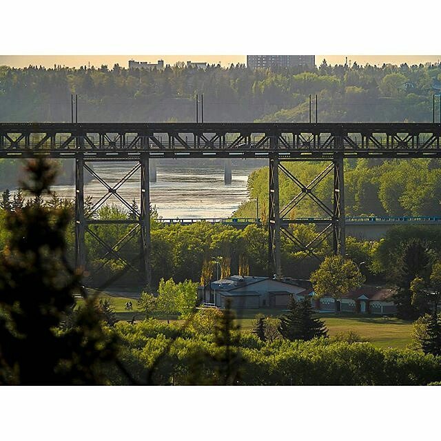 83937689191a's tweet photo. //x\\x//x\\
.
.
#clickymcshutterbug
#agameoftones #artofvisuals #createexploreshare #exklu… https://t.co/DroSp5v1fY https://t.co/6VUGT3ZyGh