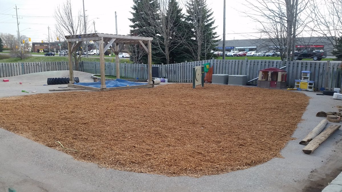 forsythLDM's tweet image. Playground mulch at Butterfly Learning Centre complete. Another great spring day in the books!