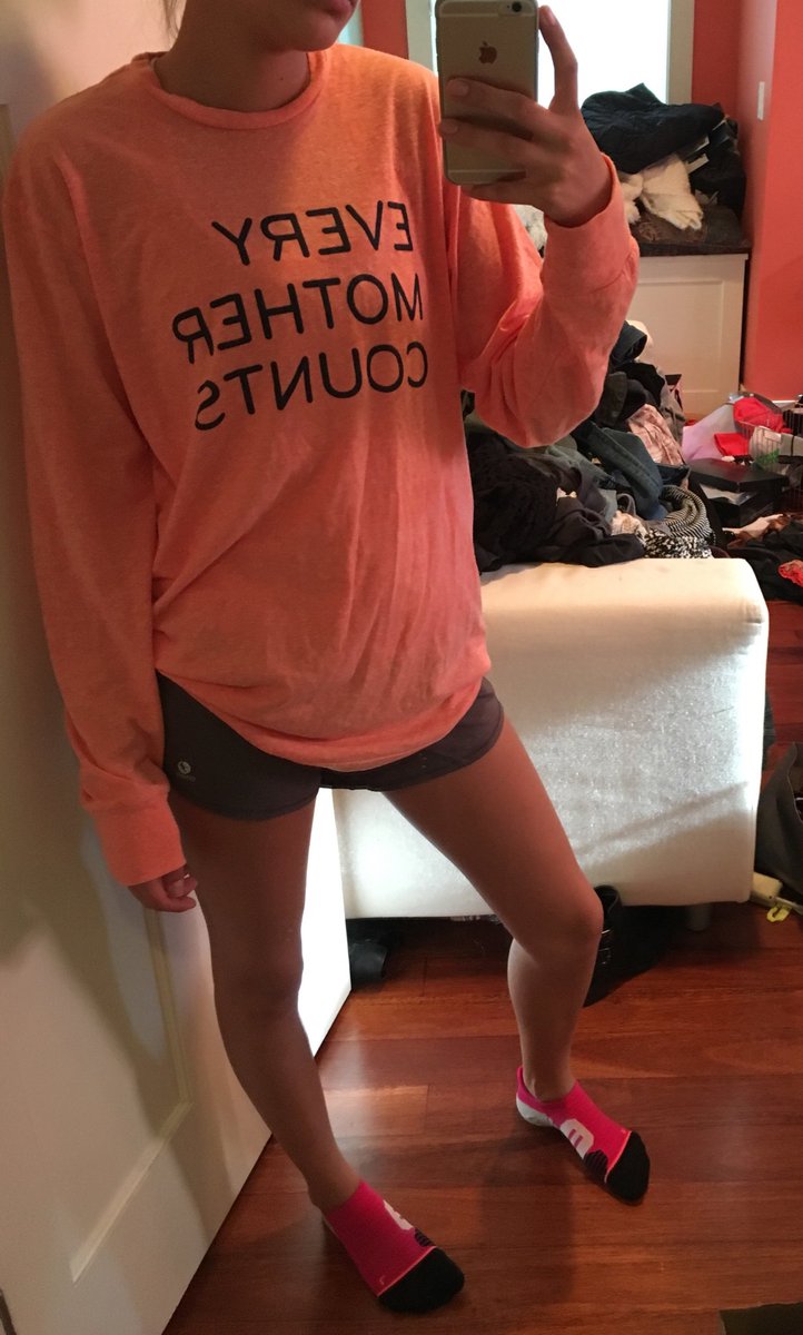 rachie__marie's tweet photo. yesterday was just a quick jog but today's a full 2 miles sos #therachelproject https://t.co/kp3tUVuOk2