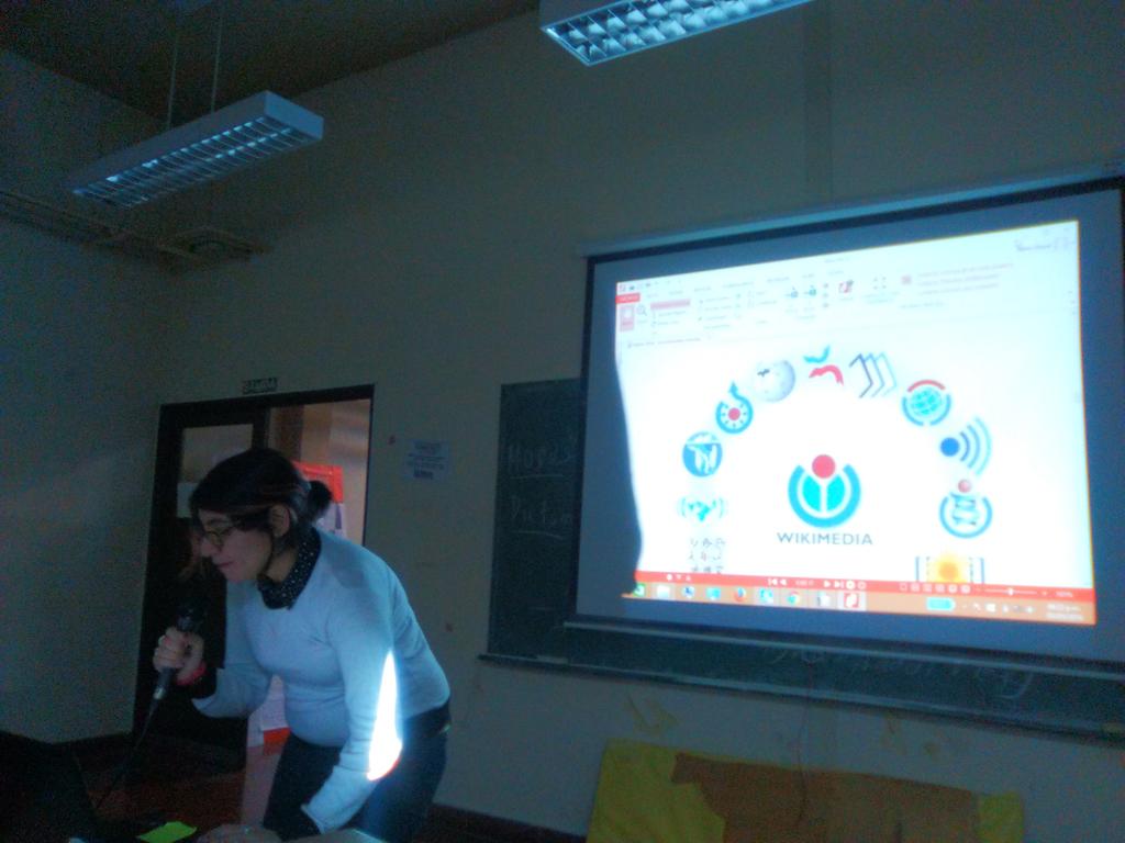 esteladomiha67's tweet photo. @Giyuela presenta las mentes expandidas en #fsoc #datosuba https://t.co/Ky4ne3Iqqs