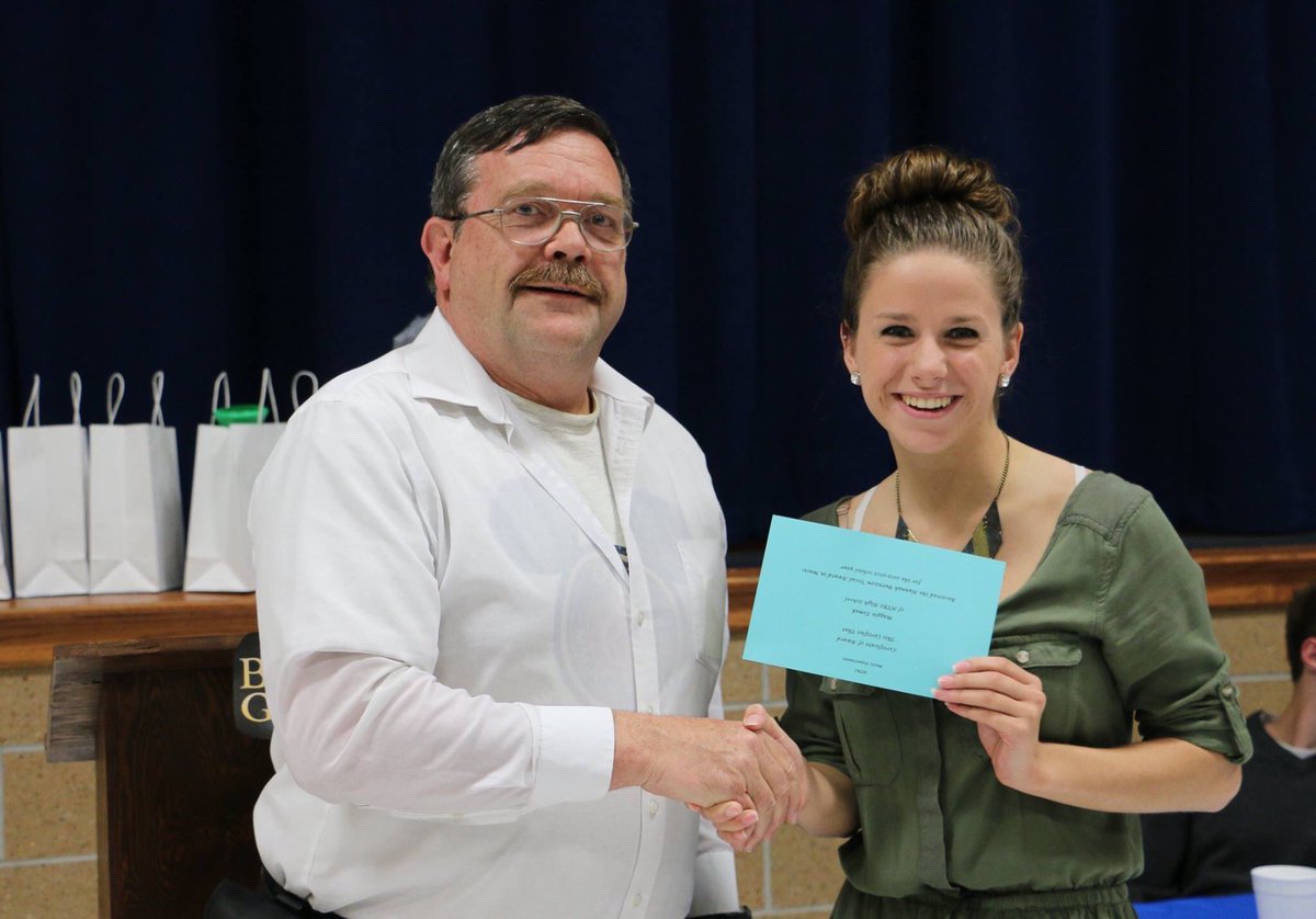 HtrsTruths's tweet photo. Congrats Maggie Tomek. Honored with the Hannah Burnison Award. #titanpride https://t.co/hfom4MJGvm