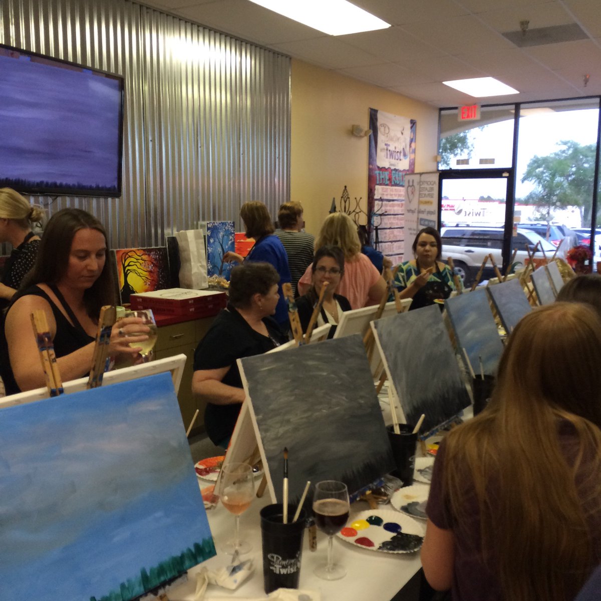 Adoption_Friend's tweet image. Having so much fun at #GiveDayTampaBay Painting with a Twist!