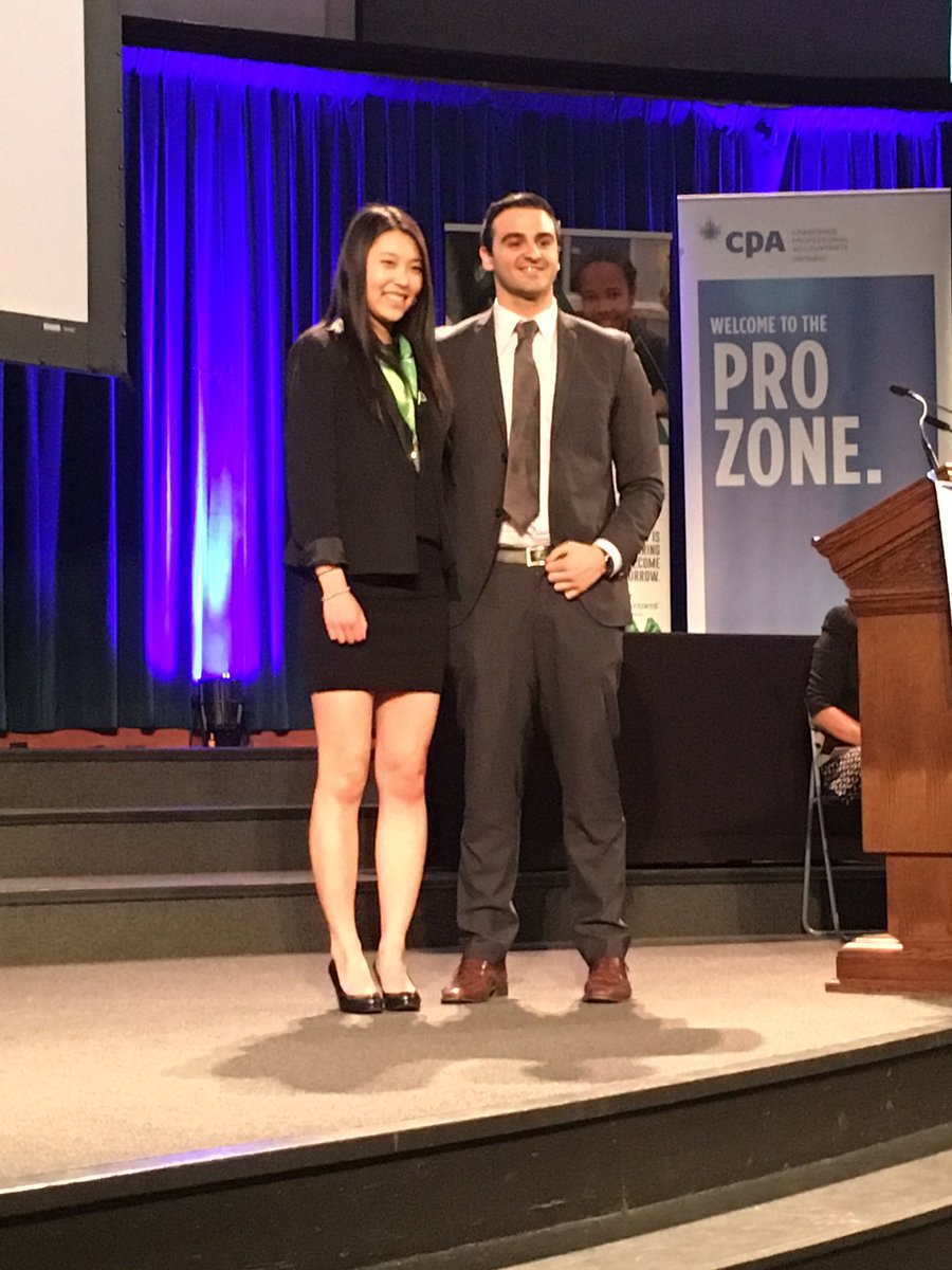 JACO_CP's tweet photo. Leadership in Finance Award goes to Jane Wang! #JAVentureON https://t.co/YkOEUDToz6
