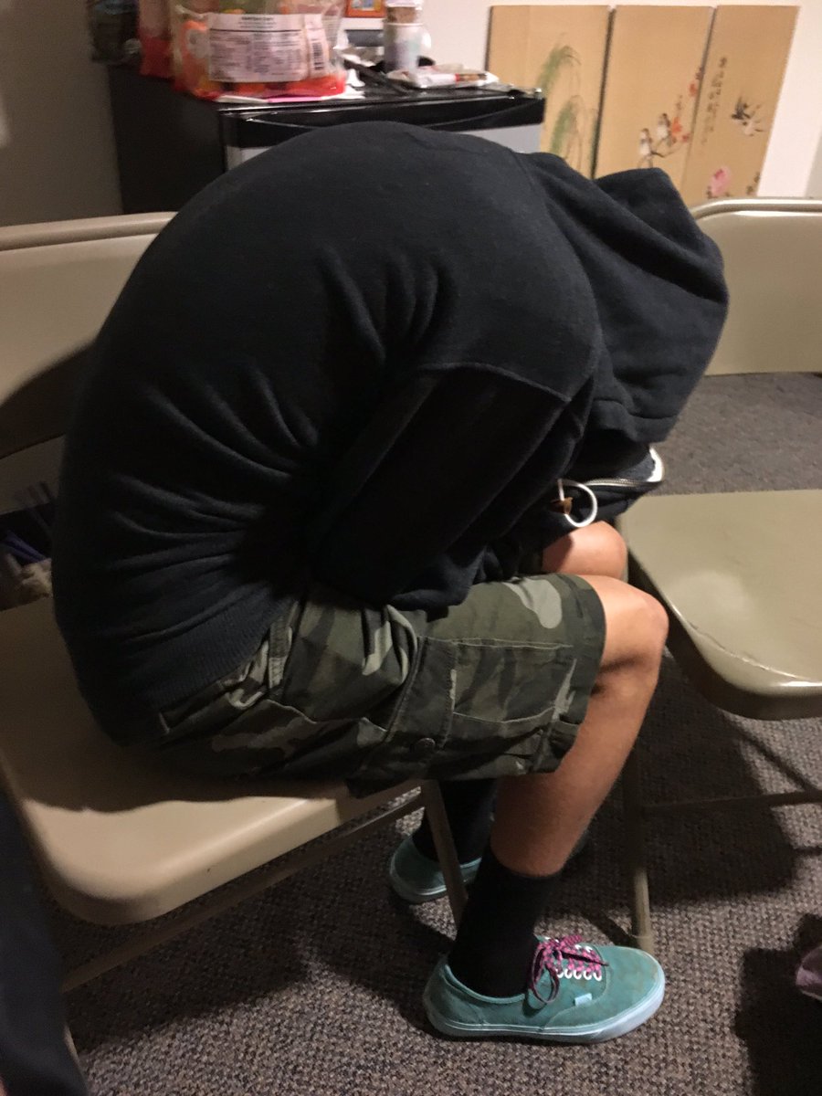 DoveCameron's tweet photo. Just did a cast speed read before the show &amp; gained years w how much we laughed @TenzingTrainor speaks for us all https://t.co/q4IodWxIjQ