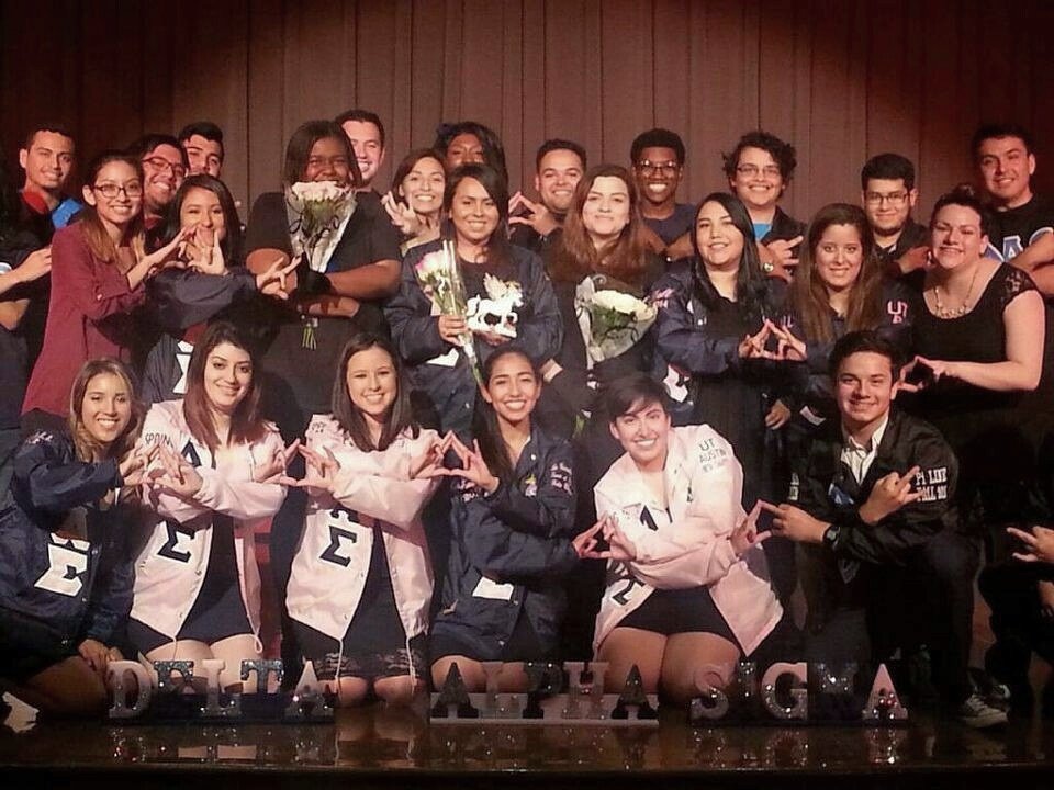 TexasDAO's tweet photo. Congrats Kappa Line! #PINKLadies #DeltaAlphaSigma #KappaLine #Spring16 #DAFam https://t.co/xAftTdXrV5
