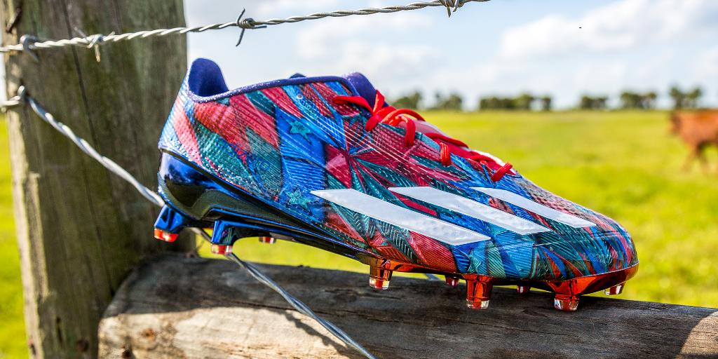 adidasFballUS's tweet photo. Texas now, Texas forever.

Cop the adizero 5-Star 5.0 'Texas' cleat: https://t.co/5l94MYxcdv

#Cleathead #teamadidas https://t.co/XwMVOg2vNn