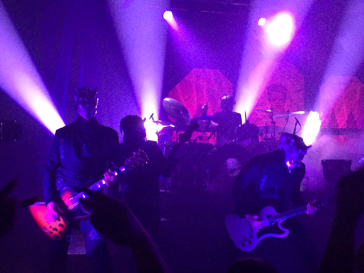 frightwares's tweet photo. @thebandGHOST Great Show in Nashville https://t.co/k8YtOBL7Rf
