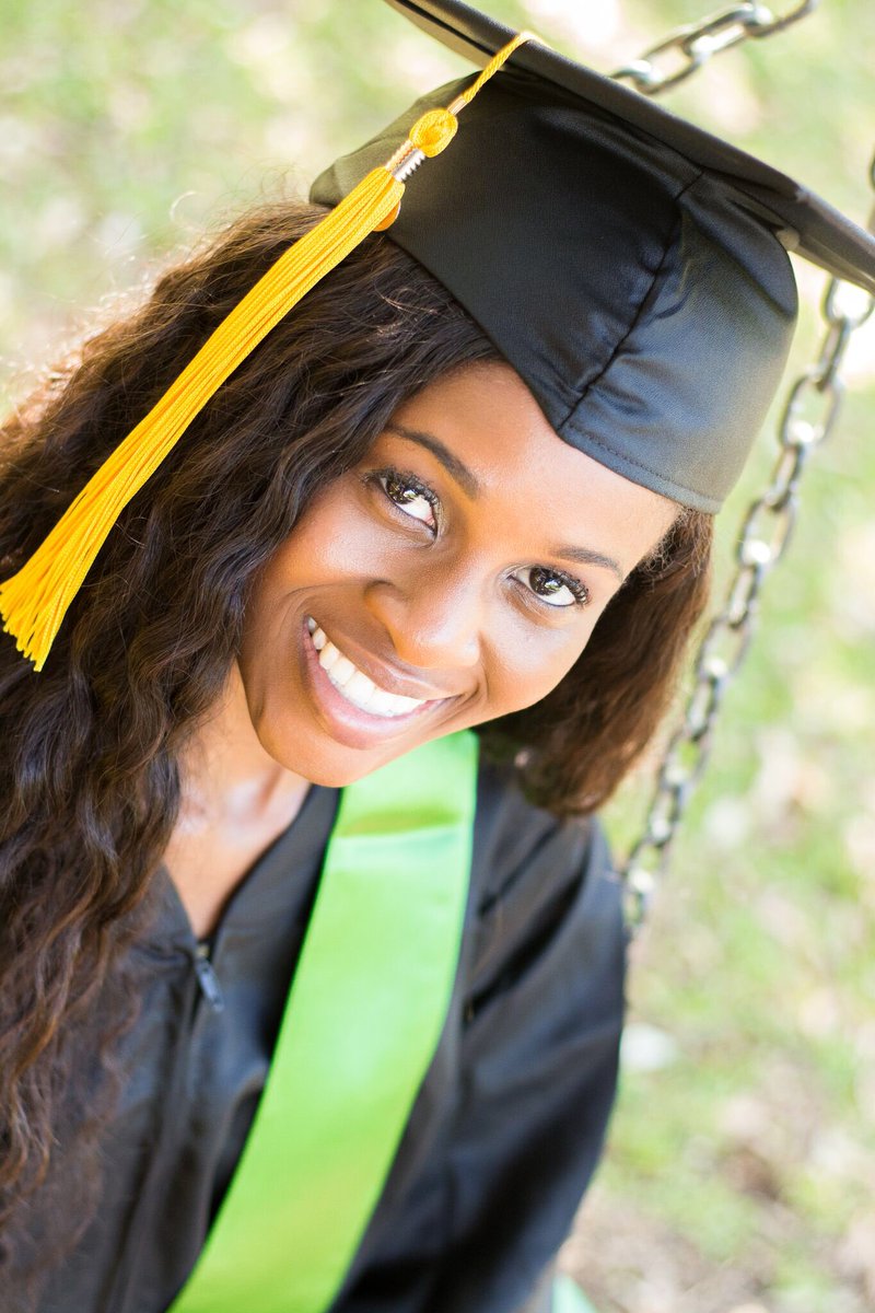 Ada_Wanjiru's tweet photo. May 14, 2016 💛🎓💚 #BU16 #BaylorGraduate
All glory to the most high
📷 @DestineeRaeJ https://t.co/im3MKpmgZO