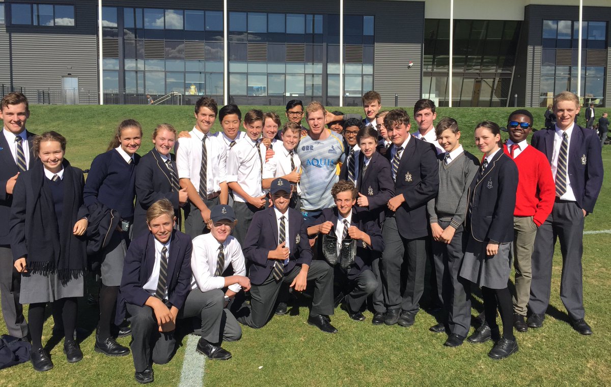 TASarmidale's tweet photo. Some Yr 10ers were privileged to meet the great @pocockdavid at @BrumbiesRugby train this morning!! #excursionweek https://t.co/nVm3QUCYUf