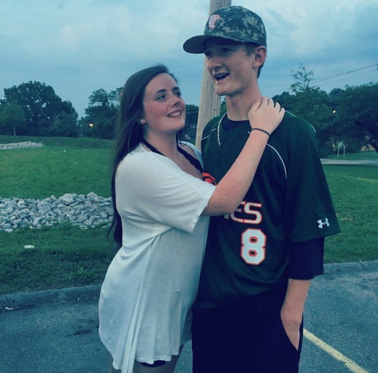 mallison49's tweet photo. Beyond blessed to have spent the last 3 years in the stands for you, love you forever #8 https://t.co/6NTCAS08gF