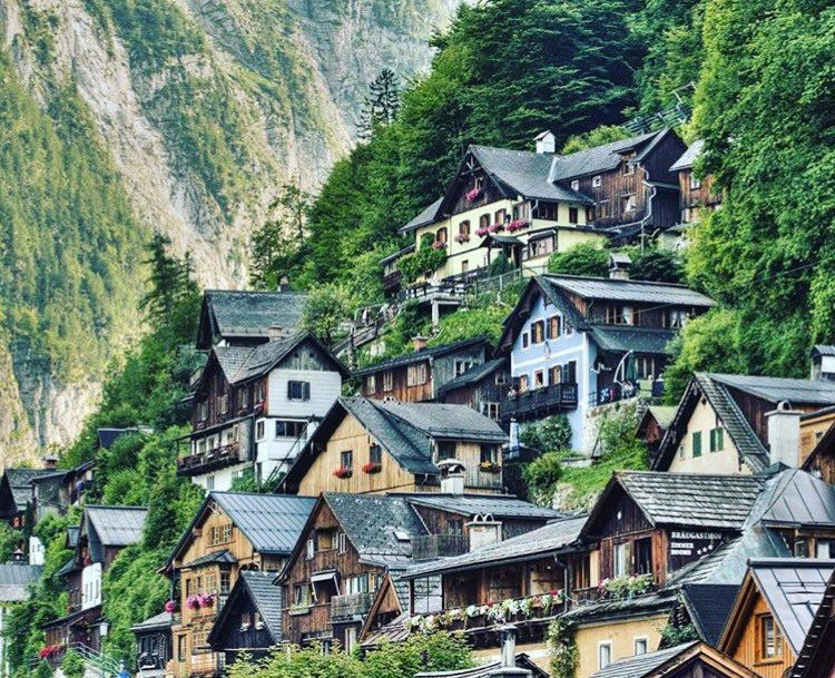 Beautiful way to live with nature and enjoy the scenery 😍 #trees #hills #nature