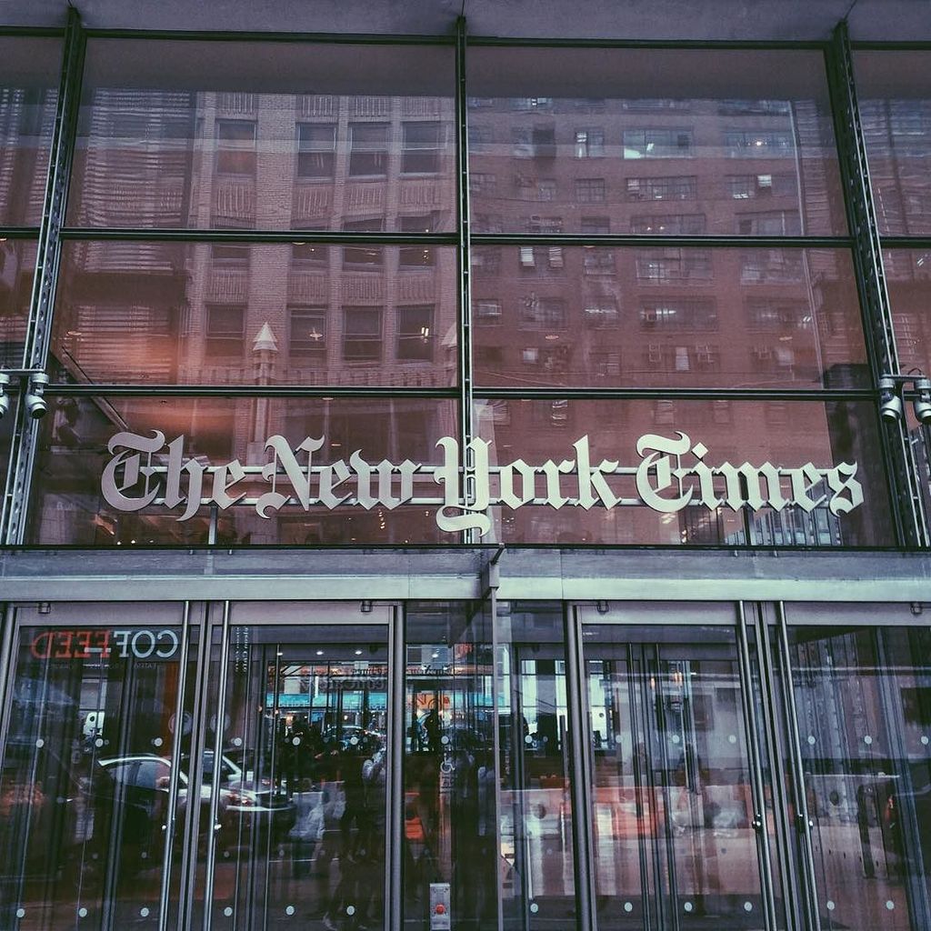 anthony_stimola's tweet photo. Interesting day. ——
#ny #newyork #thenewyorktimes #manhattan #timessquare #ideo #ideosf #r… https://t.co/s0ZQiNo8rs https://t.co/bA9HSfONlj
