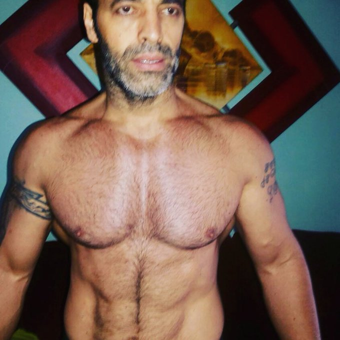 Watch Rogê Ferro's leaked NSFW photo on TwXstars