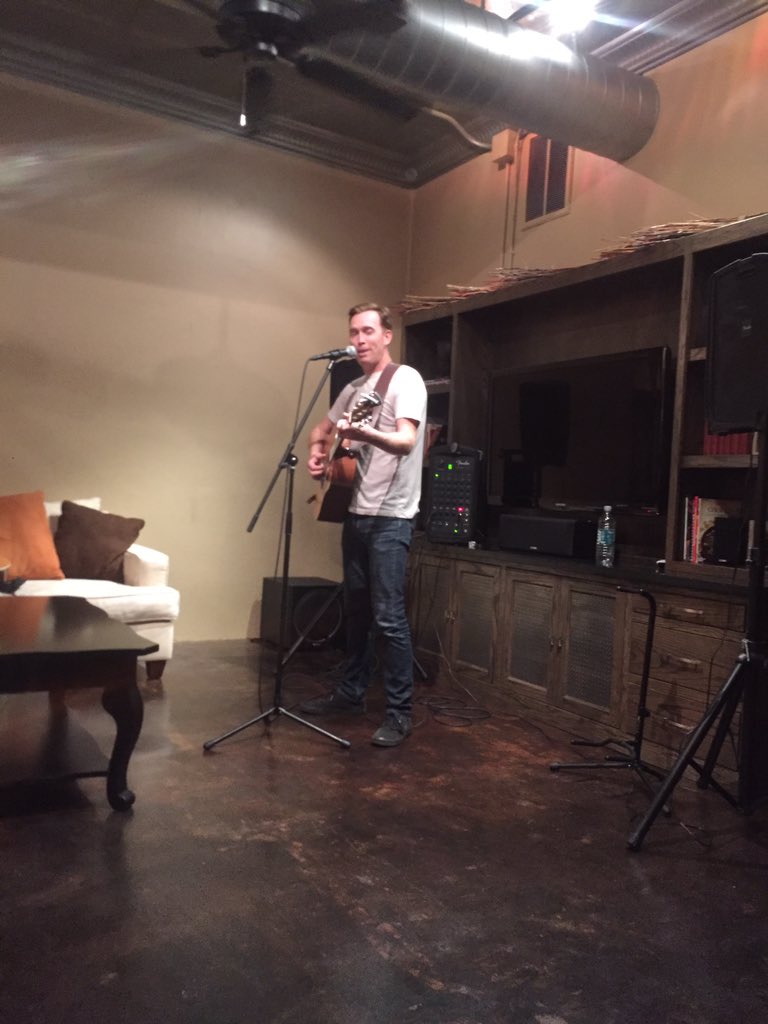 mwhospitality's tweet photo. Enjoyed having @andysquyres at our space!  Who knew the acoustics are perfect! https://t.co/8Myazud2mt