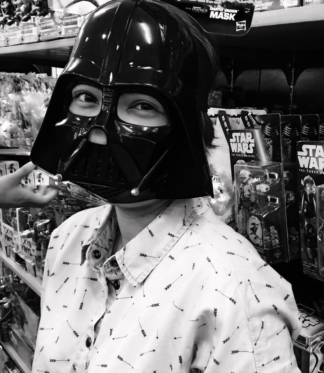 zzaballero's tweet photo. May the Fourth be with you. #StarWarsDay #MissingNose 😆 https://t.co/IvWGI9ThGY