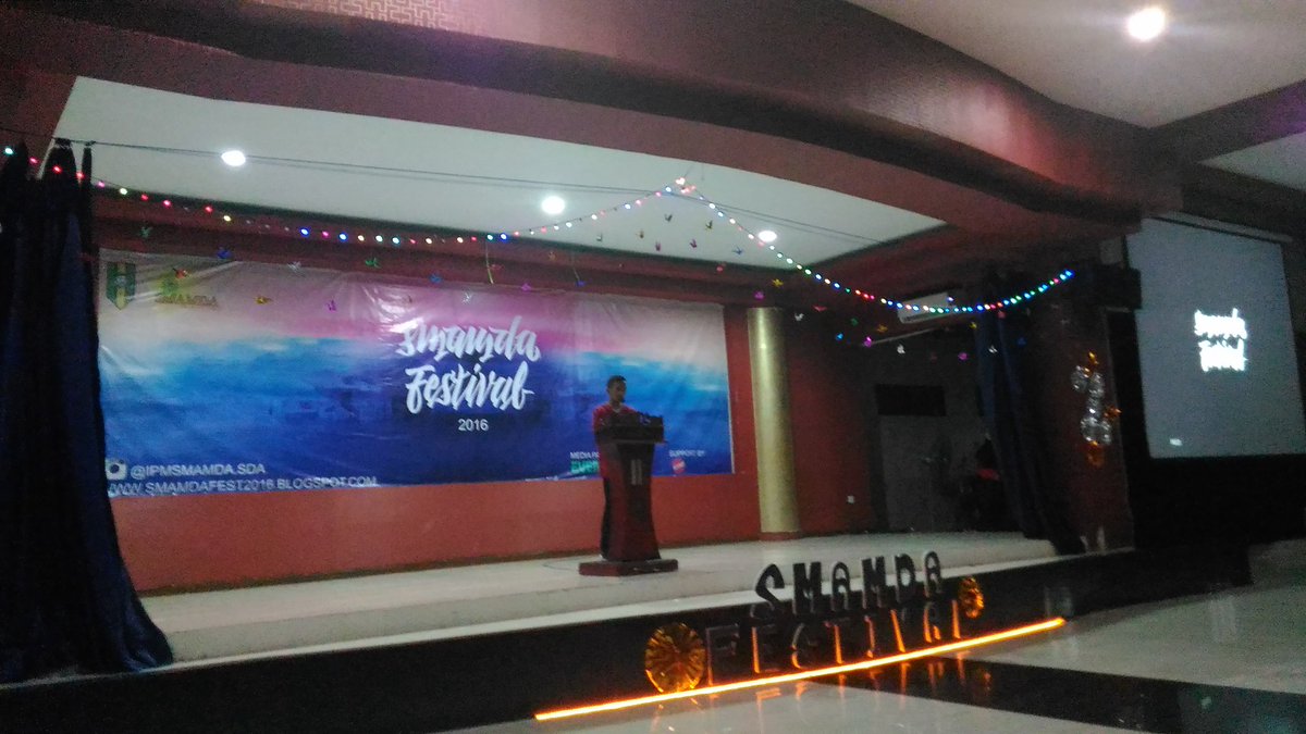 totok_ronin's tweet photo. Selamat &amp; Sukses #smamdaFest #2k16 . Sambutan ketua panitia &amp; Perform siswa cc @saifulrachman32 @muhammadiyah @PPIPM https://t.co/ZgLxZHIwAx