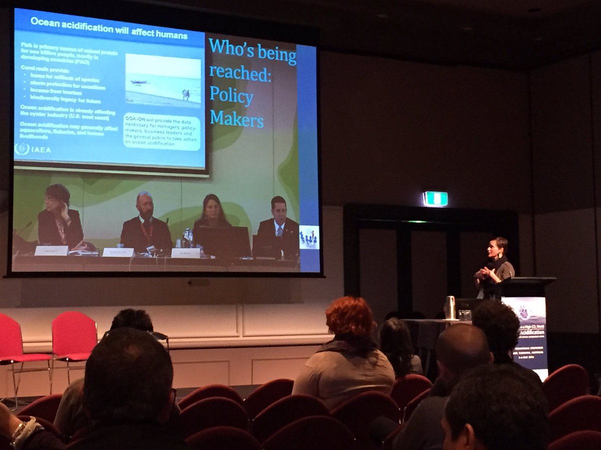 LibbyJewett's tweet photo. J Mintz. NOAA education and outreach OA needs assessment. Simple with hope, tells a story is best approach. #OHCO2W https://t.co/40SqhKMc7D