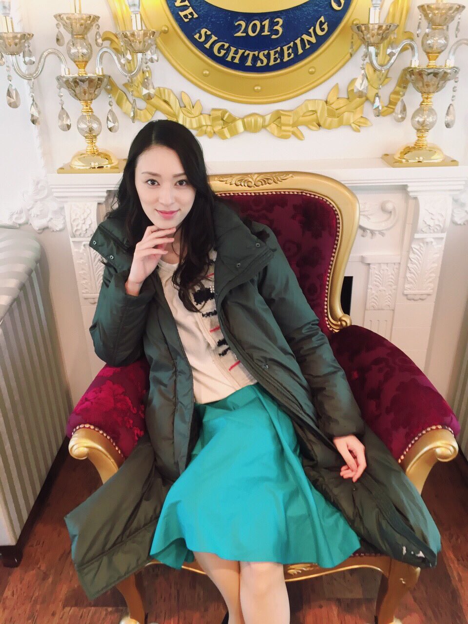 不機嫌な果実 ドラマ公式アカウント Sur Twitter 同じく 不機嫌な果実 第2話の不倫旅行を撮影中の栗山千明さん 女王様とお呼び 不機嫌な果実 栗山千明 T Co Bzkm7tfa0r Twitter