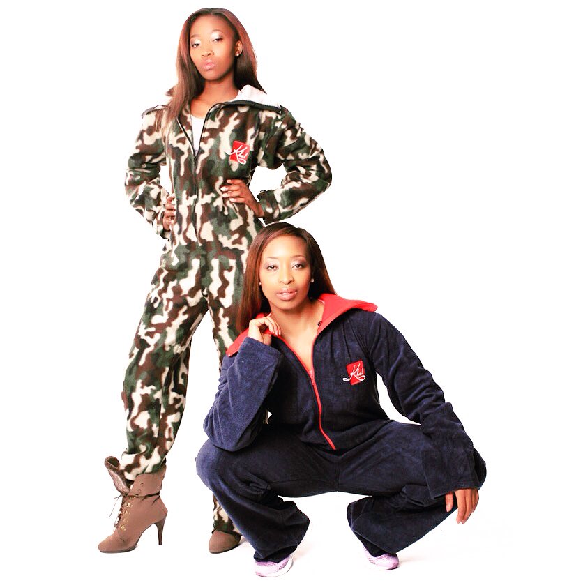 Khabonina_Q's tweet photo. This #ChillySeason you NEED the #KhaOnezie ASAP ! #Camo R350 #PlainColour R300 ! Order info@khabodacious.co.za Brrr https://t.co/vkHfo15C9Q