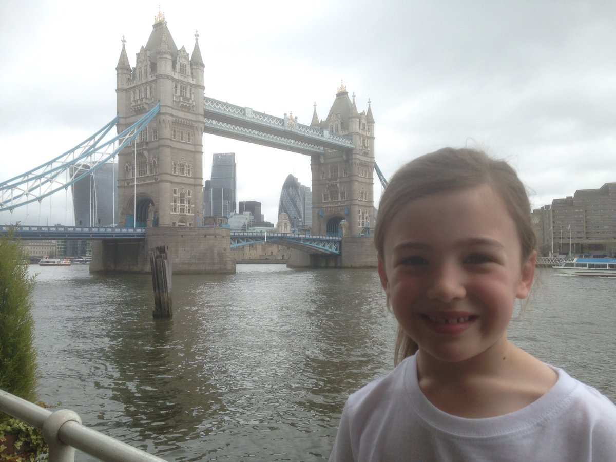 Shellster78's tweet photo. @OakthorpeSchool BH w'end spent exploring London so last minute baking homework squeezed in after Wildlife Club! https://t.co/g7WwBoCdZi