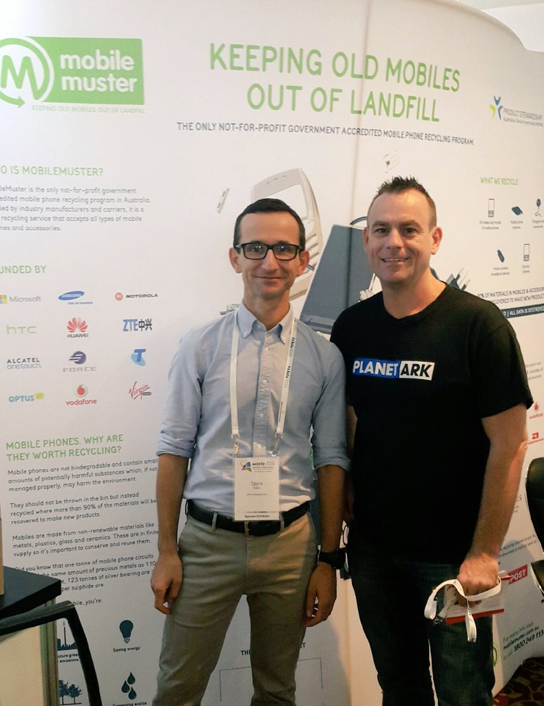 MobileMuster1's tweet photo. Catching up with @PlanetArk at #waste2016 checkout their cartridge #recycling #selfie challenge #WhatsNotToLove https://t.co/alUlc8vFb9